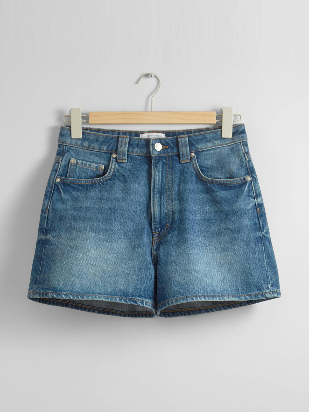5-pocket denim shorts