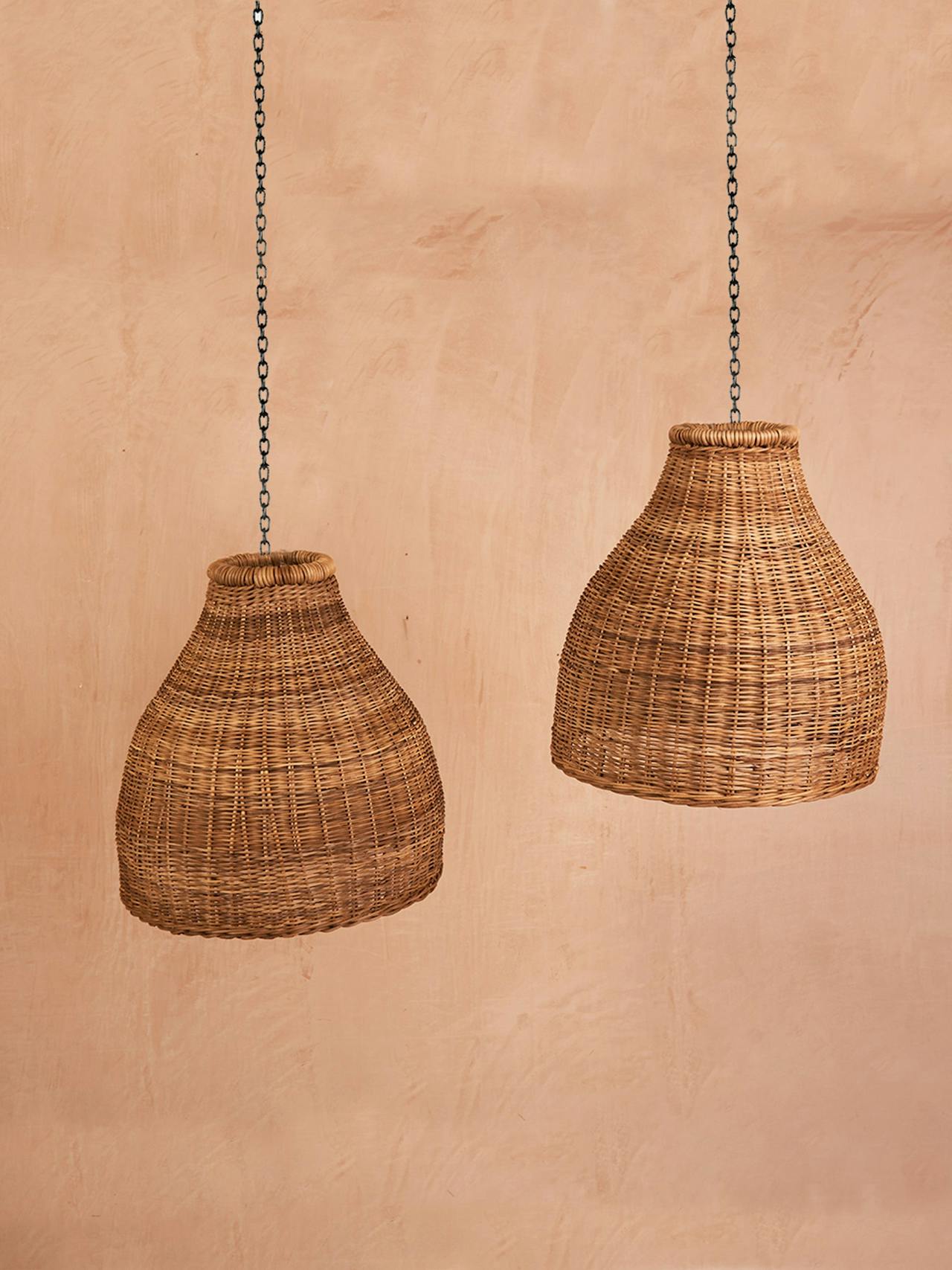 Discover Hadeda homeware on Collagerie. Shop hand-woven artisan-made decorative pieces on Collagerie. Sustainably sourced from Africa, delivered in the UK. Free returns & easy shipping on Collagerie | Collagerie.com