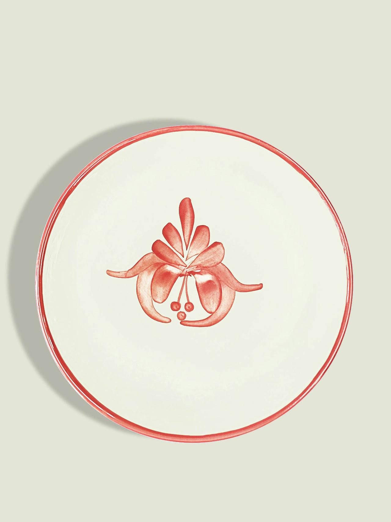 Liliana medium ceramic serving bowl