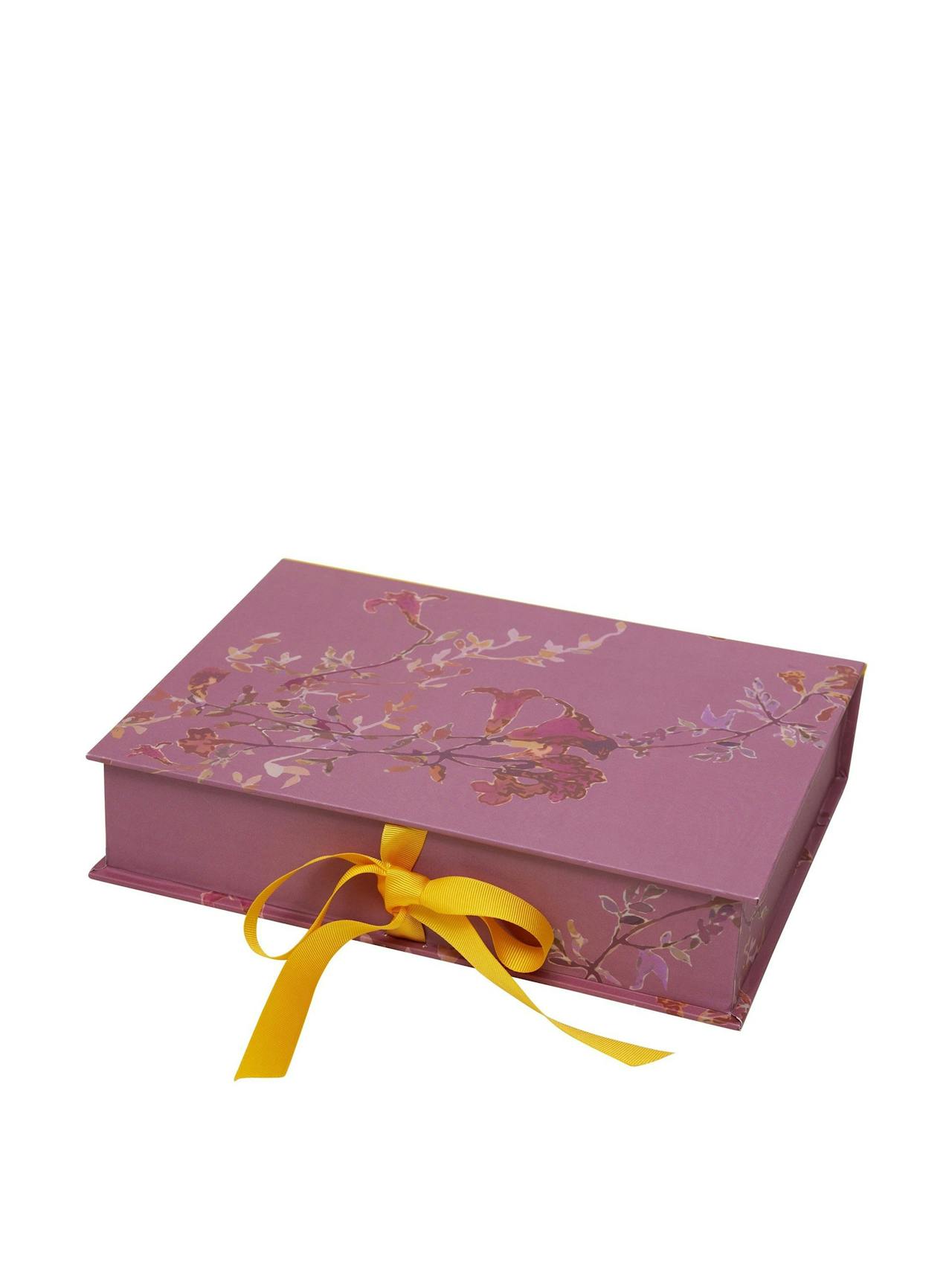 Didi Mara pink portfolio box