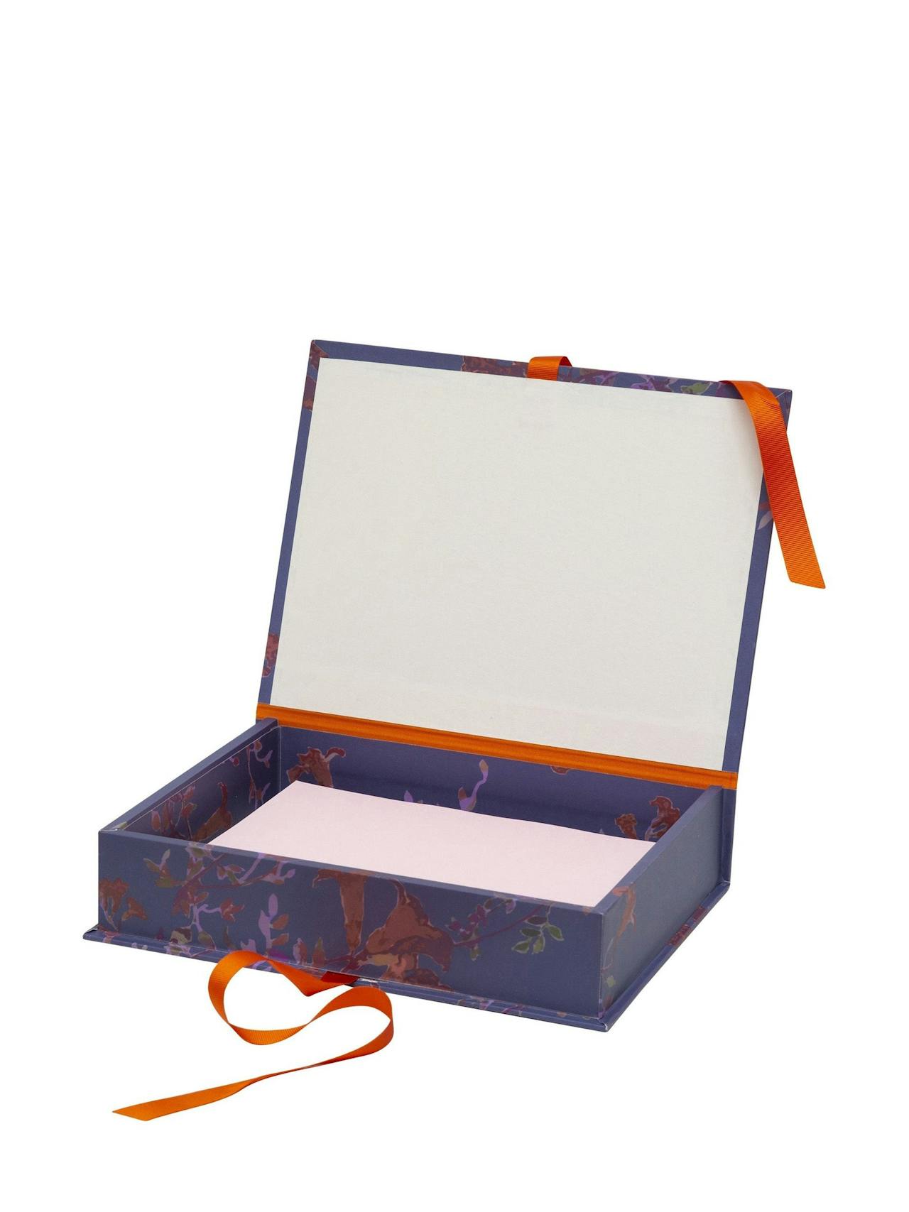 Didi Tana purple portfolio box
