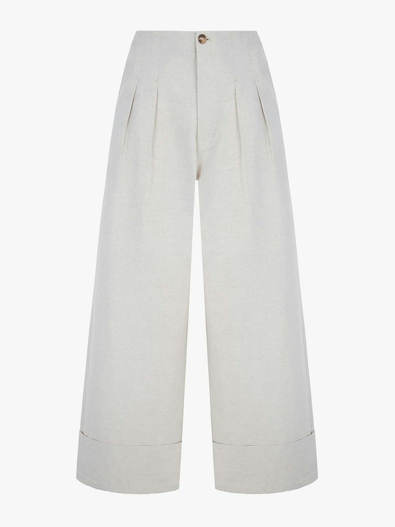 Fresh linen trousers