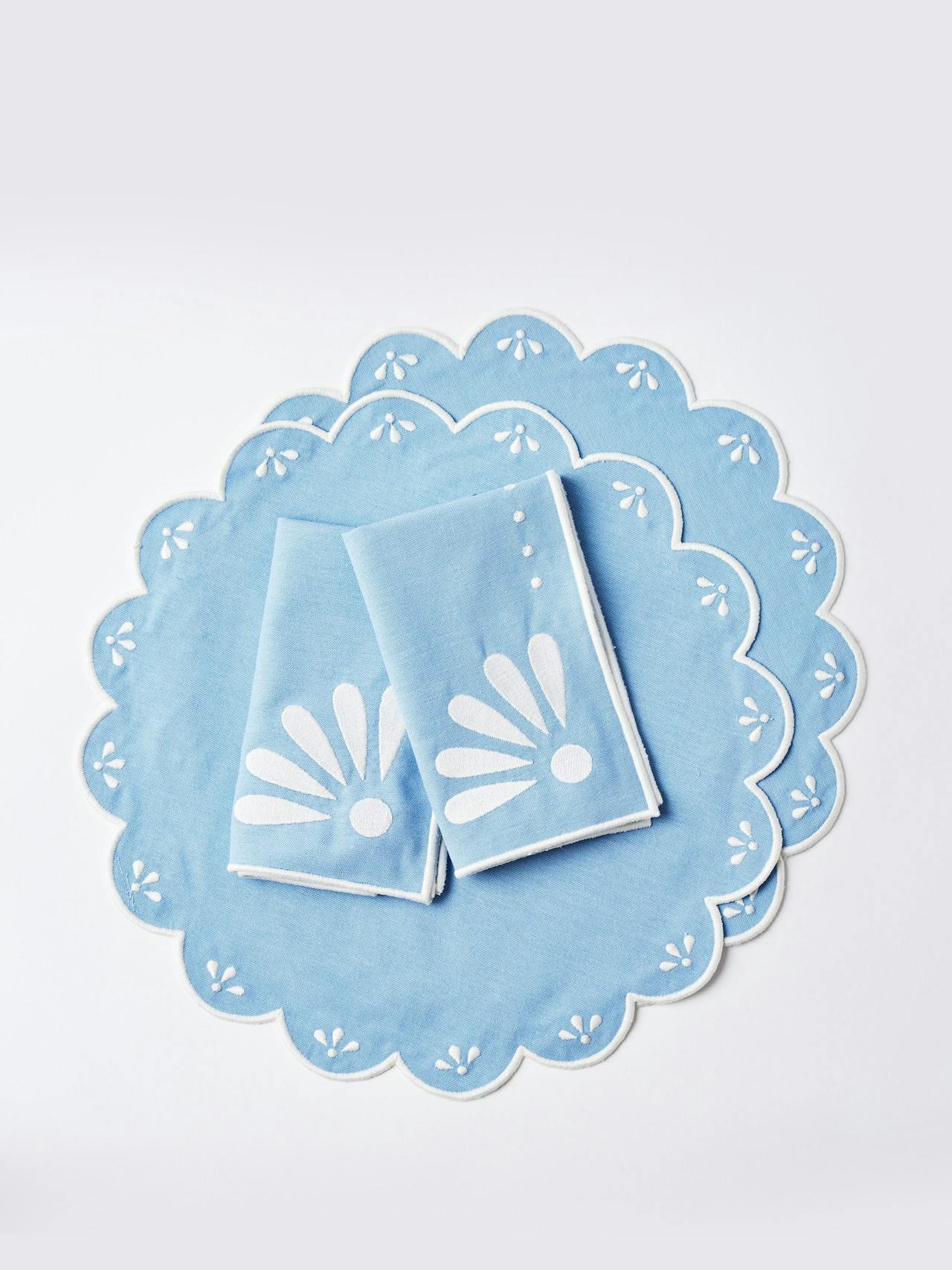 Peony blue placemats and napkins, set of 2