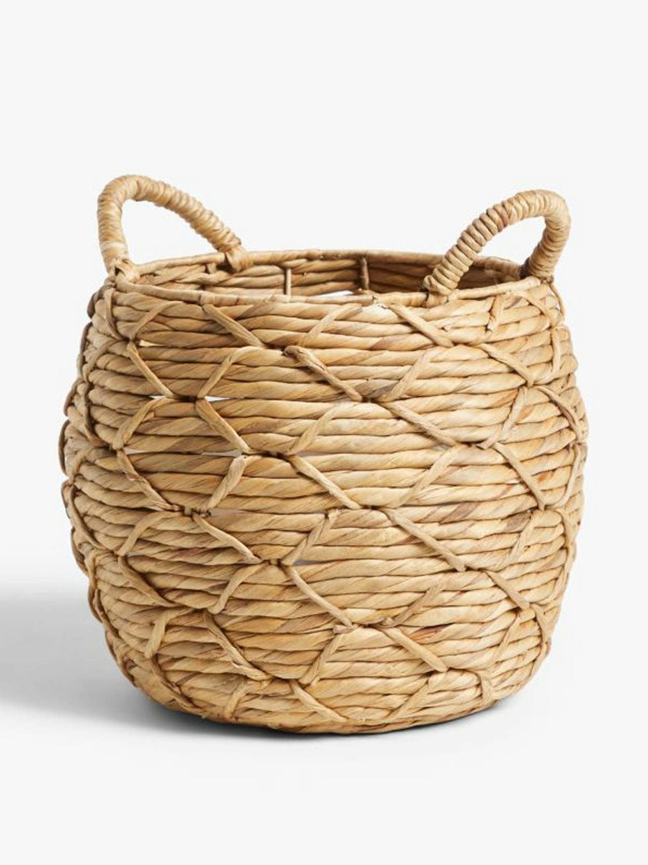 Patterned weave water hyacinth planter