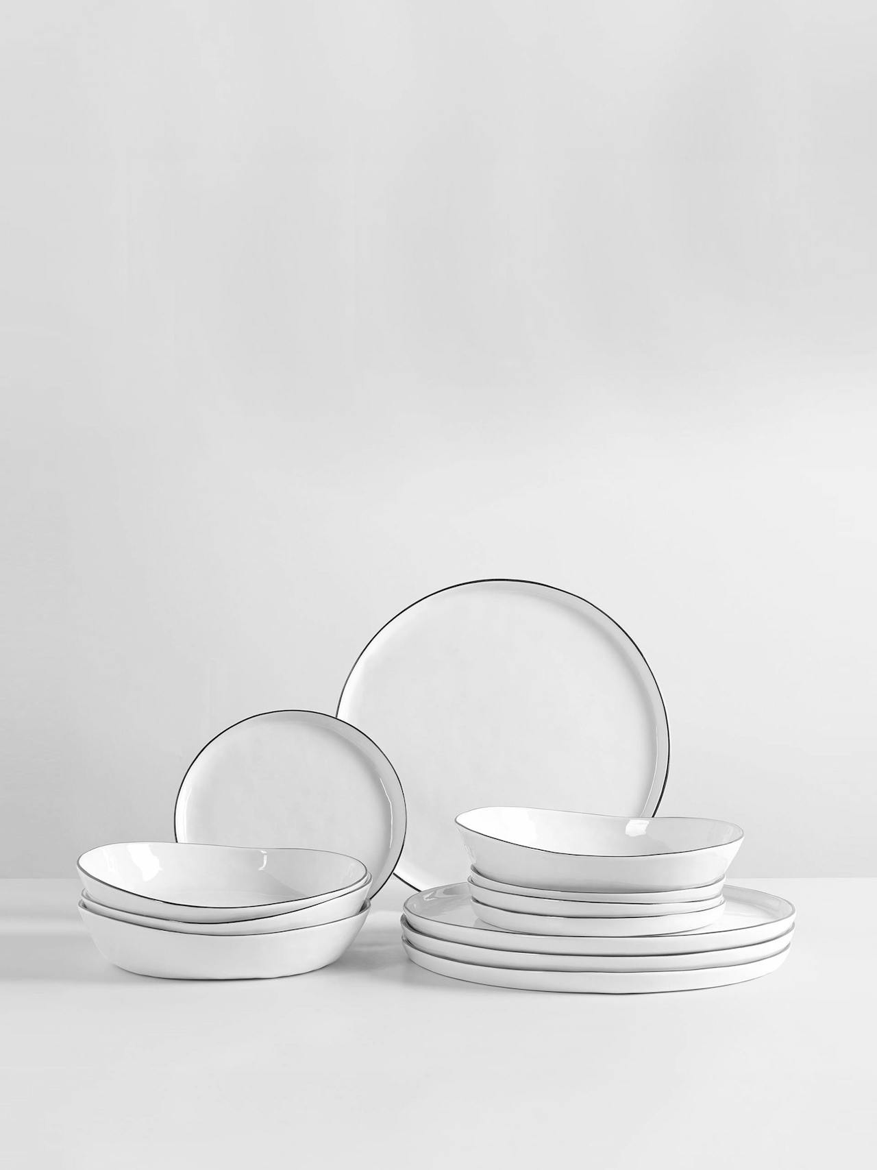 2-piece salt dinnerware set