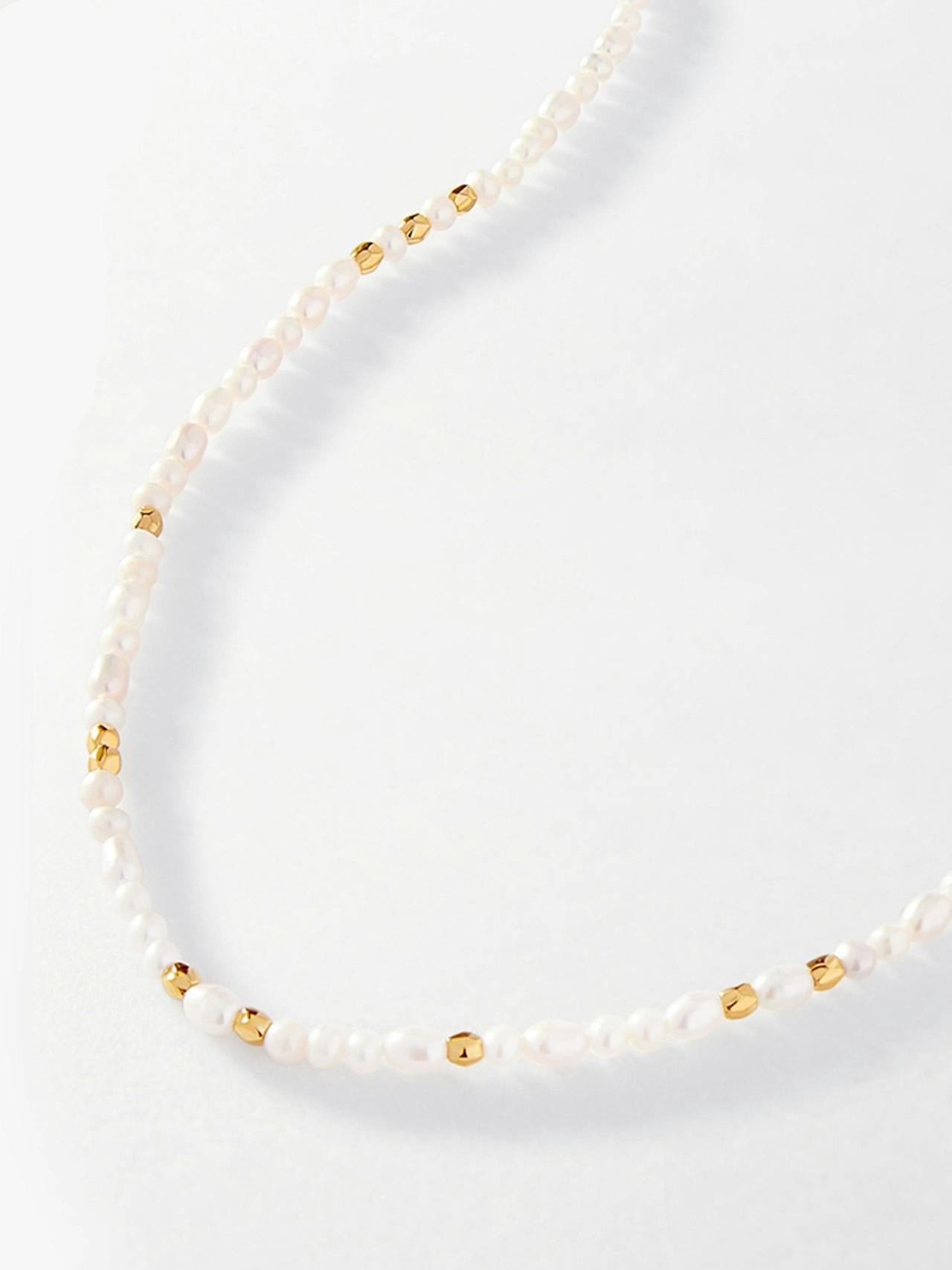Mirage pearl necklace