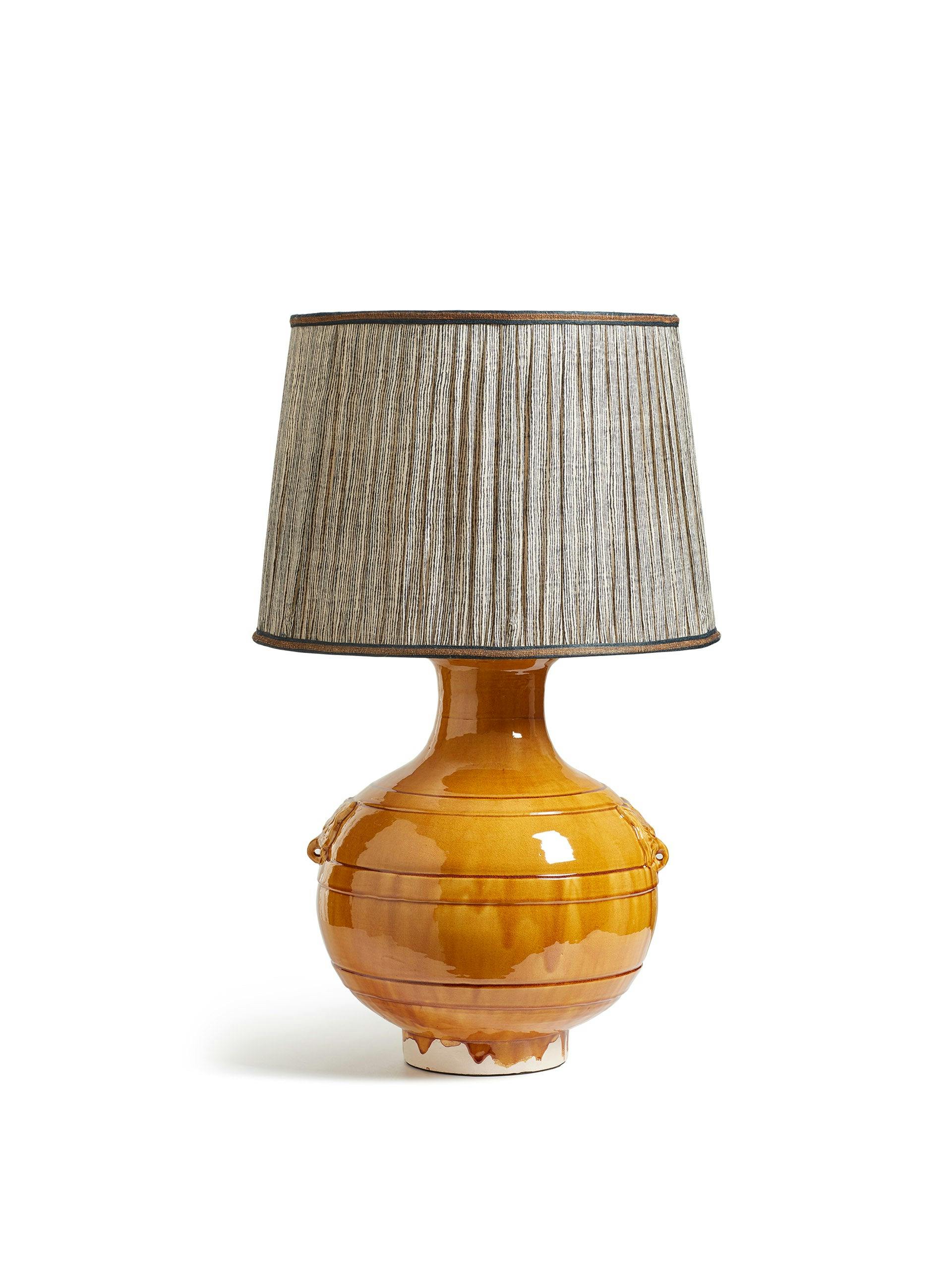 Yiran table lamp