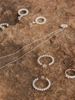 Handcrafted in the town of Mompox, famed for jewellery making, these Small Hoop Earrings offer a classic style with a Colombian twist.  Collagerie.com
