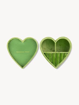 A deliciously lime green heart-shaped velvet Roxanne First jewellery box for all your favourite pieces. Collagerie.com