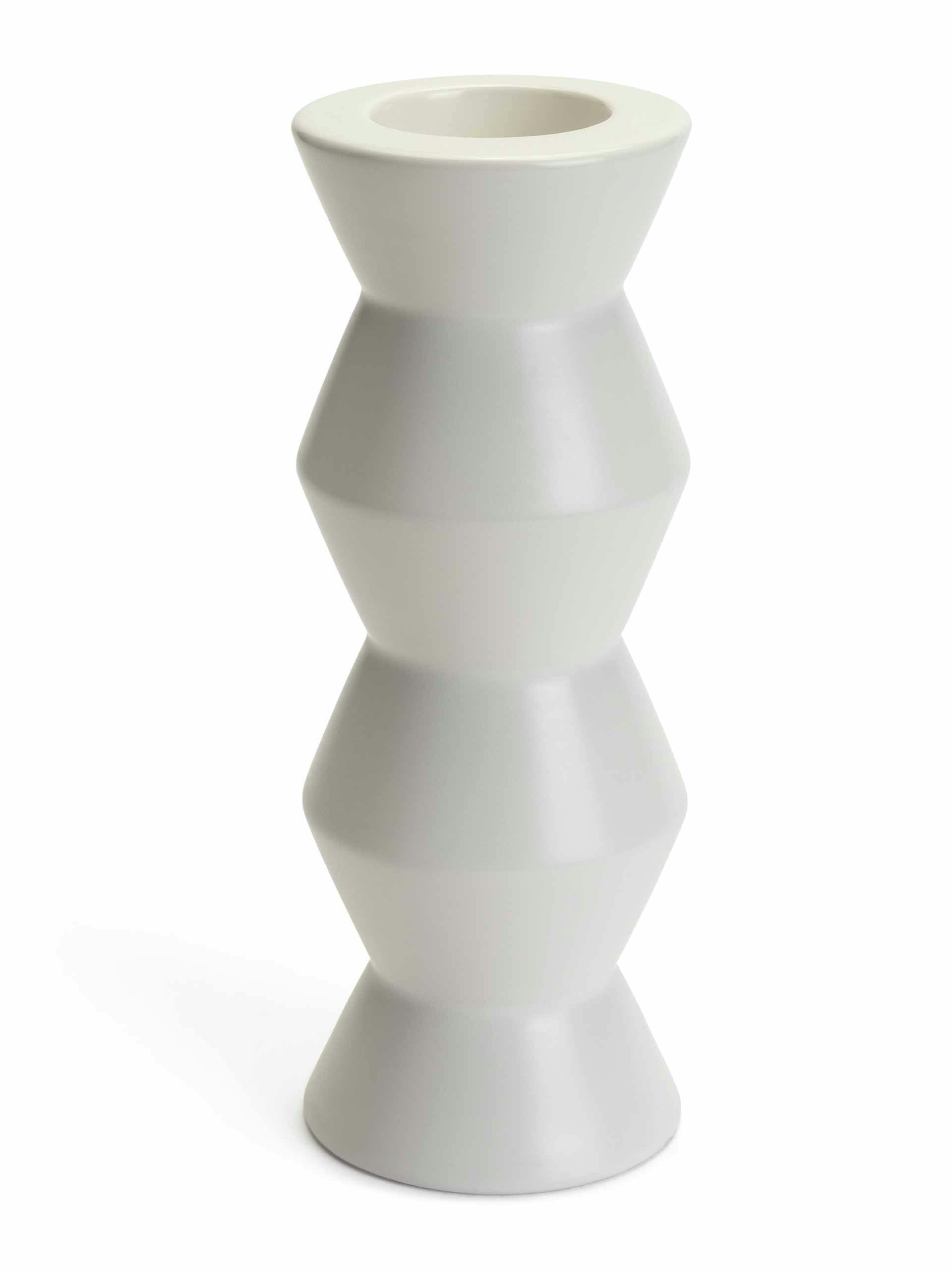 Zigzag ceramic candle holder