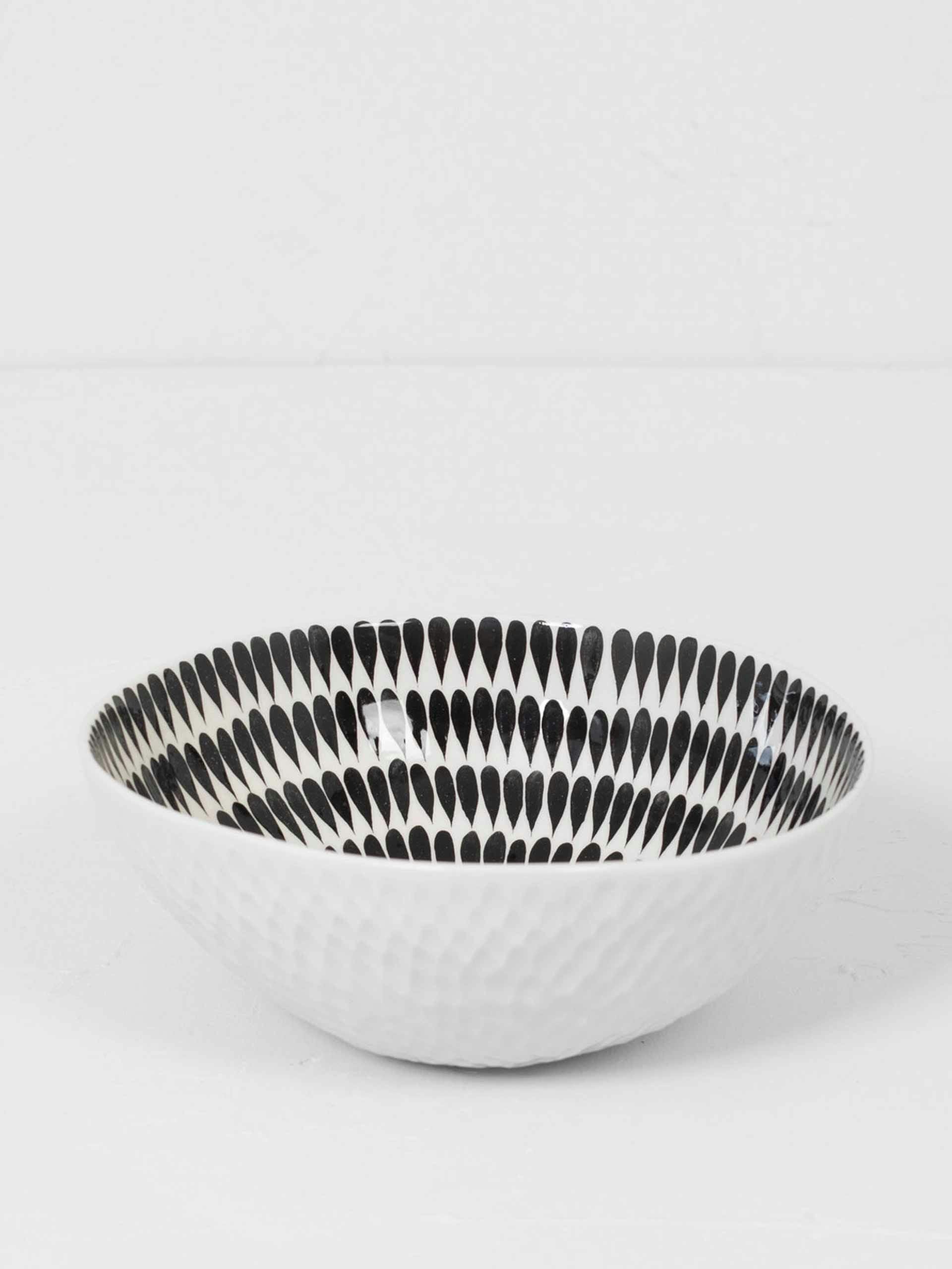 Black droplet detail bowl