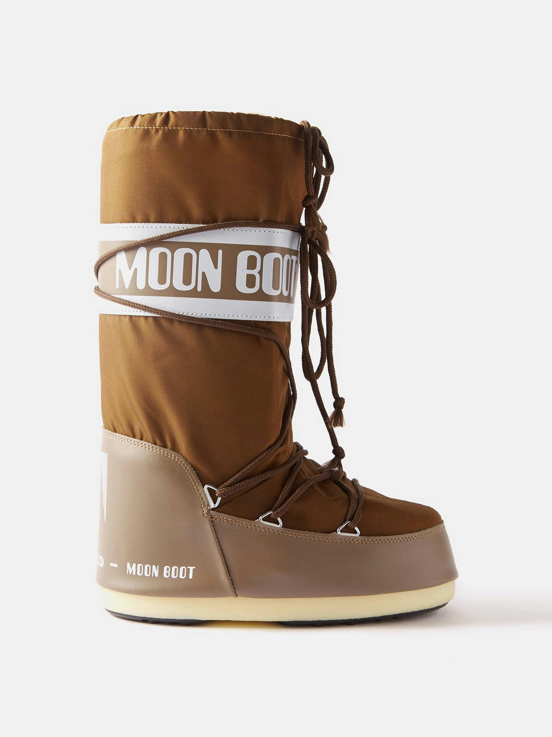 Brown snow boots