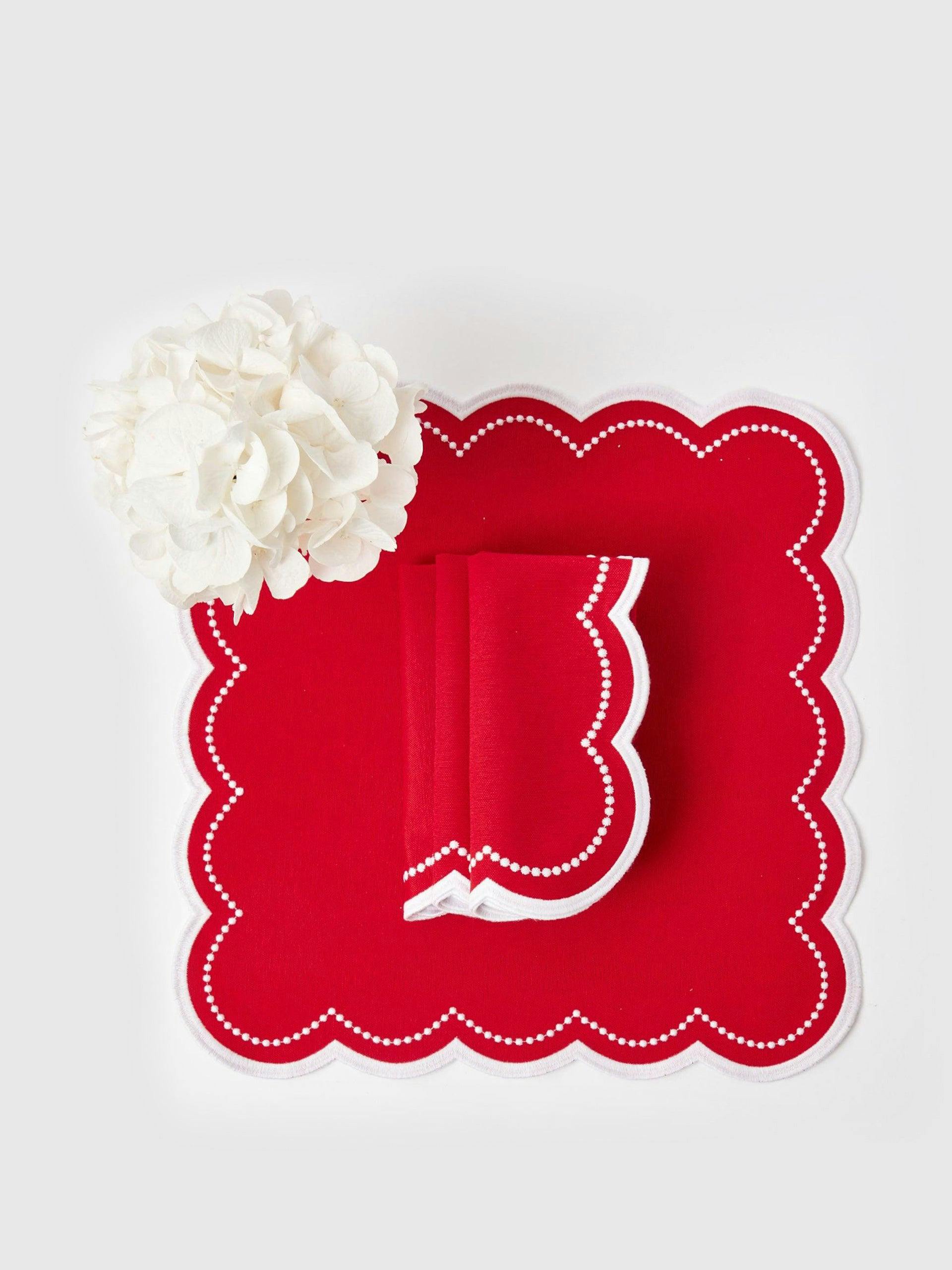 Red linen napkins (set of 4)