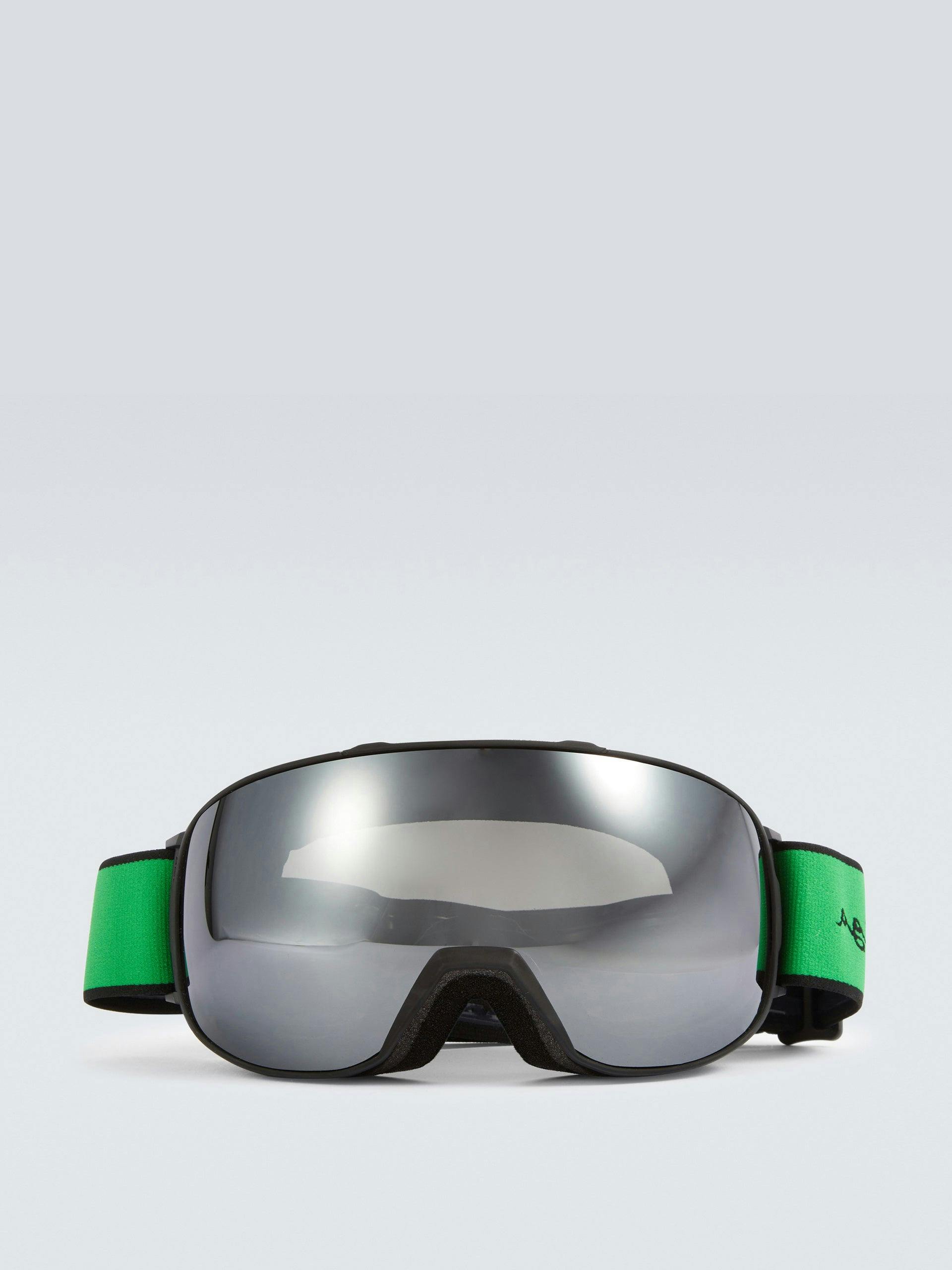 Logo ski goggles