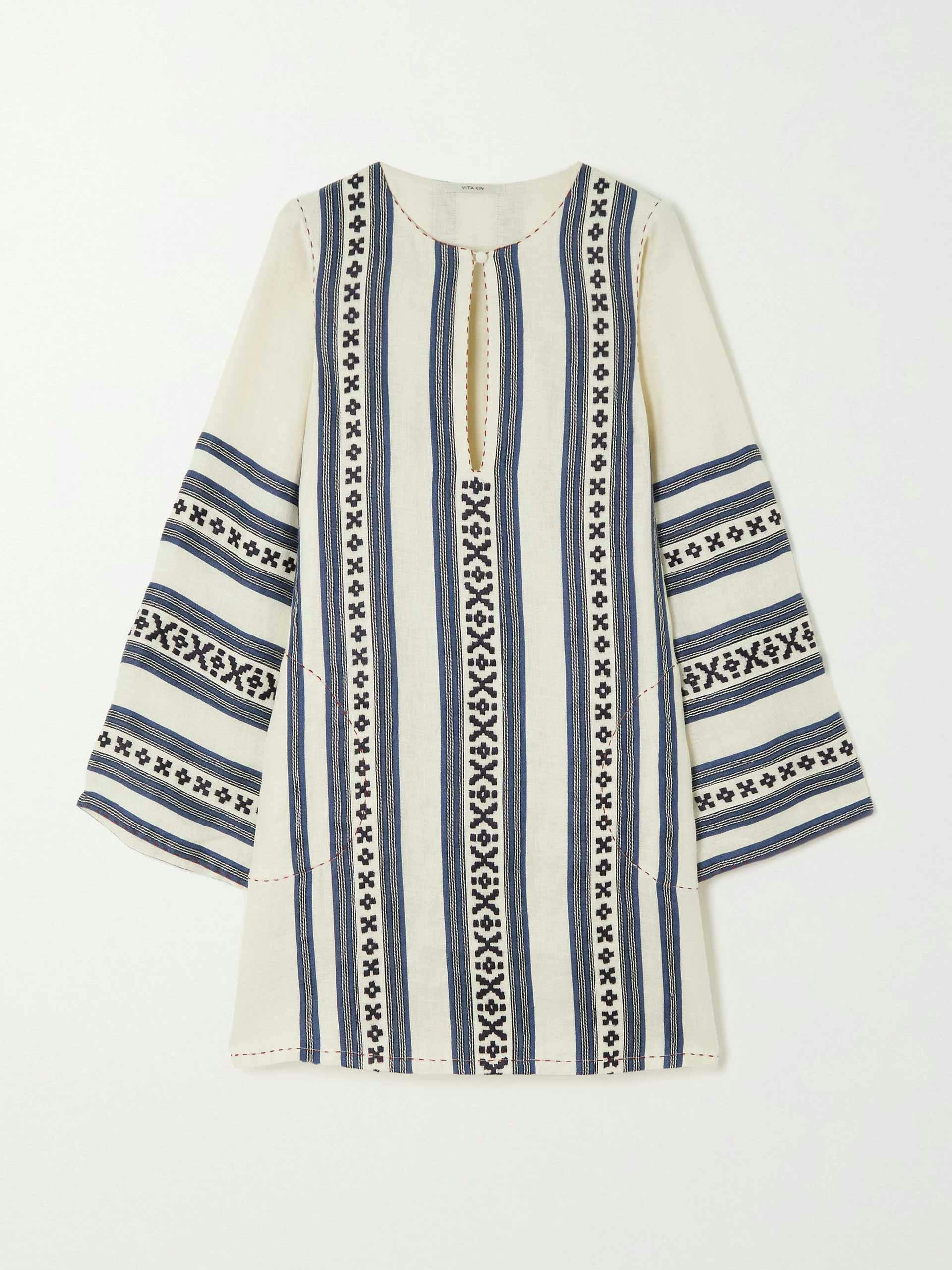 Blue and white embroidered kaftan