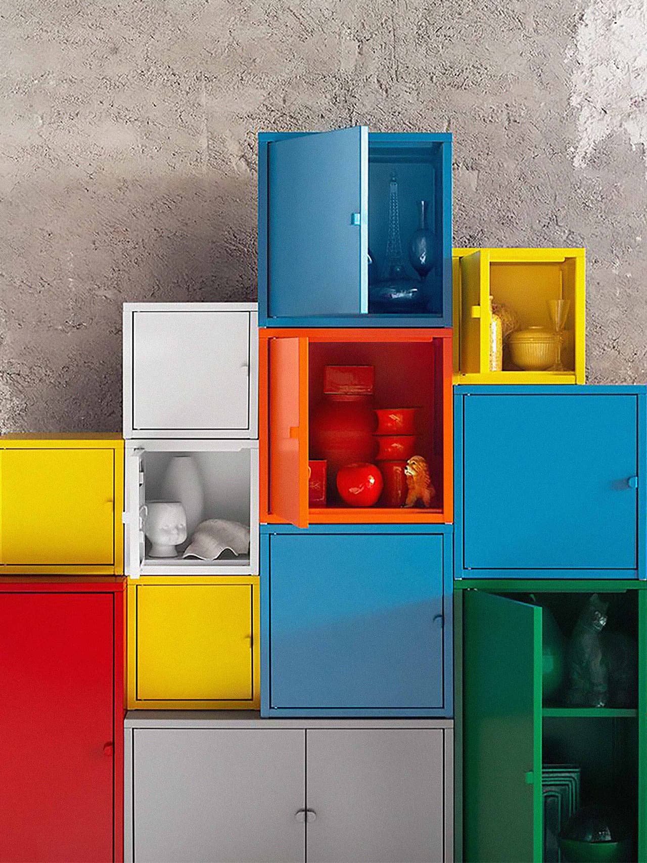 smart-storage-holding-ikea