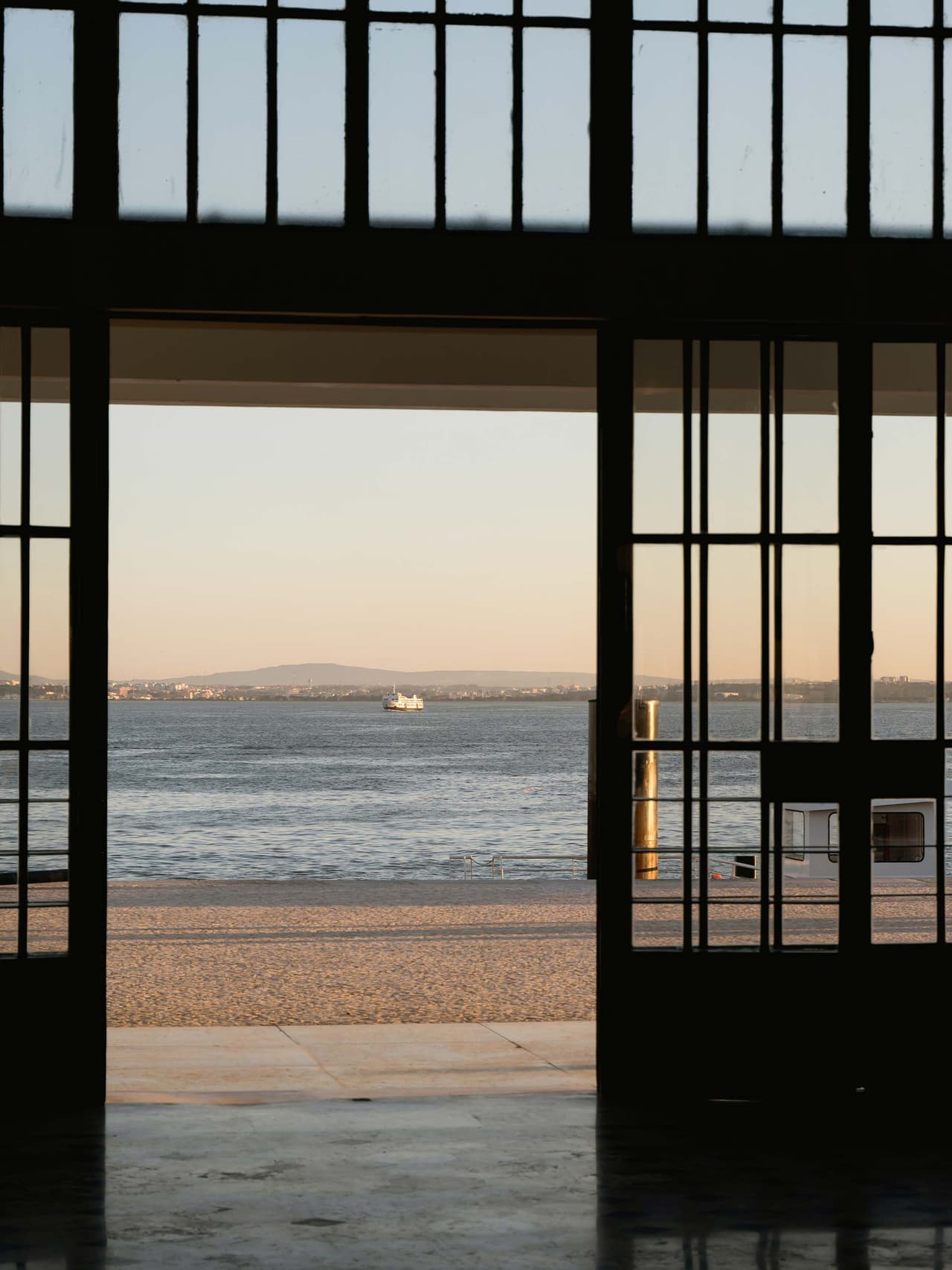lisbon-holding-polina-kuzovkova-unsplash Image: Polina Kuzovkova via Unsplash