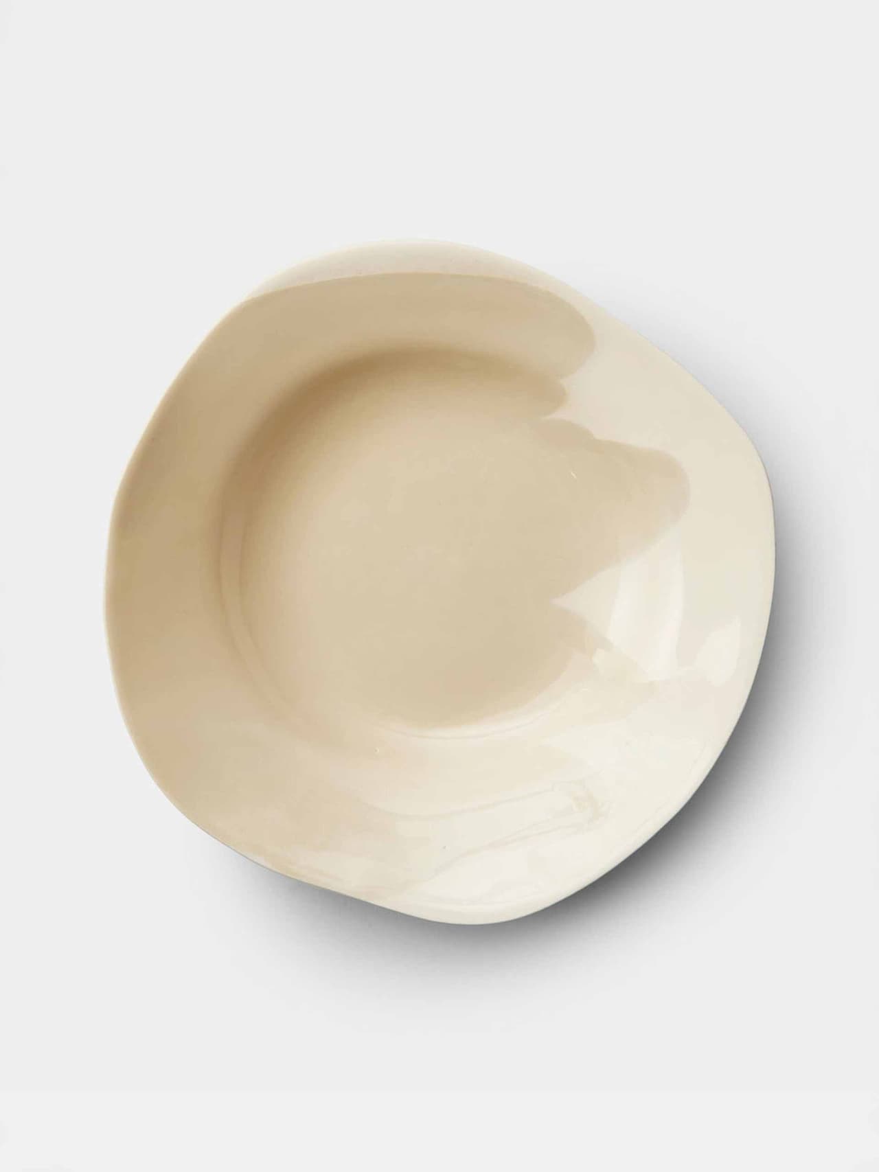 hp-abask-pottery-plate