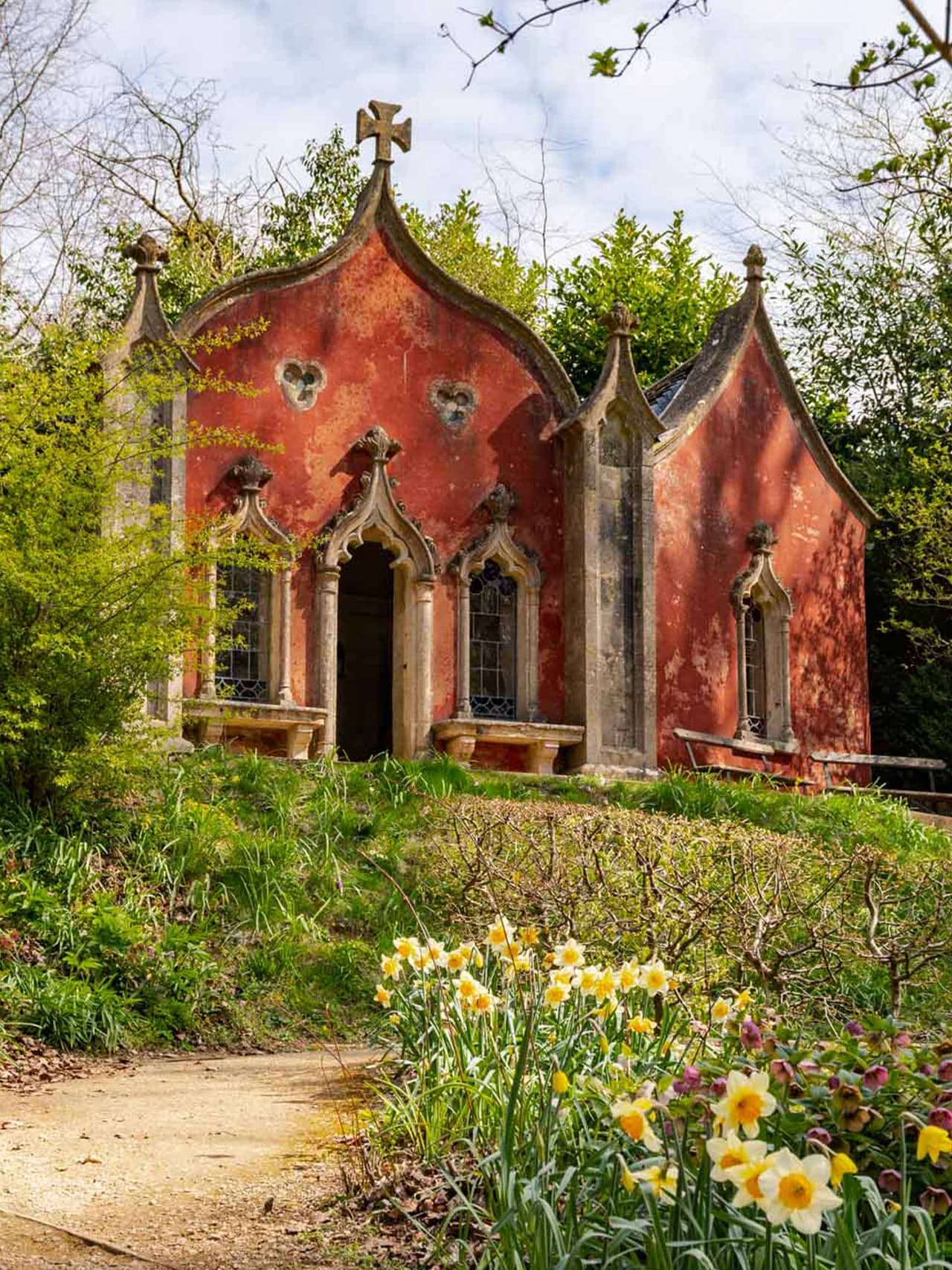 What To Visit In The Cotswolds Rococo Garden