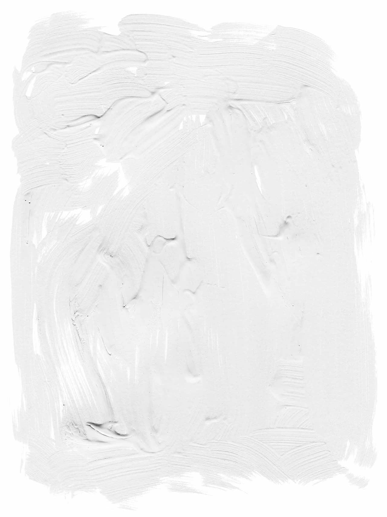 white-holding-nadezhda-spasibenko Image: Nadezhda Spasibenko