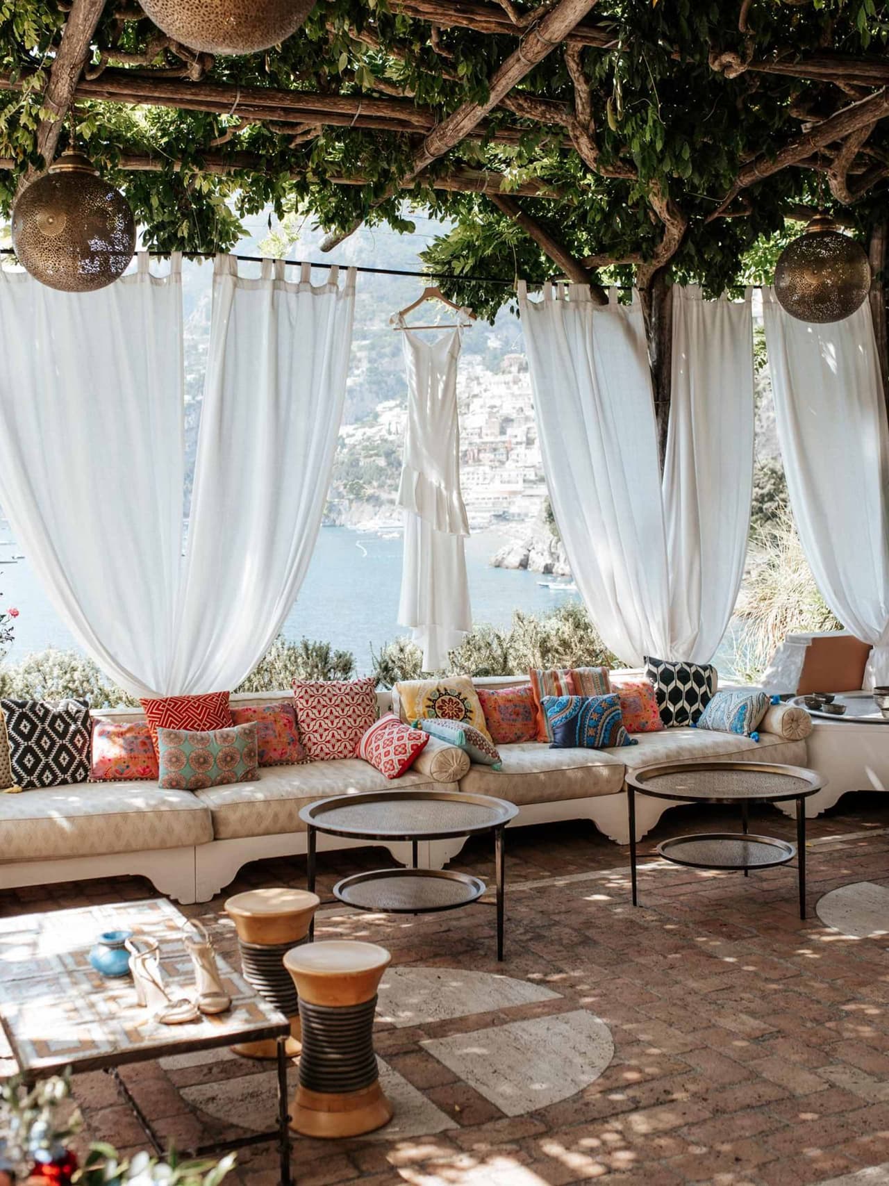 villa-positano-vivienne-tyler-portrait Image: Villa Treville/Vivienne Tyler