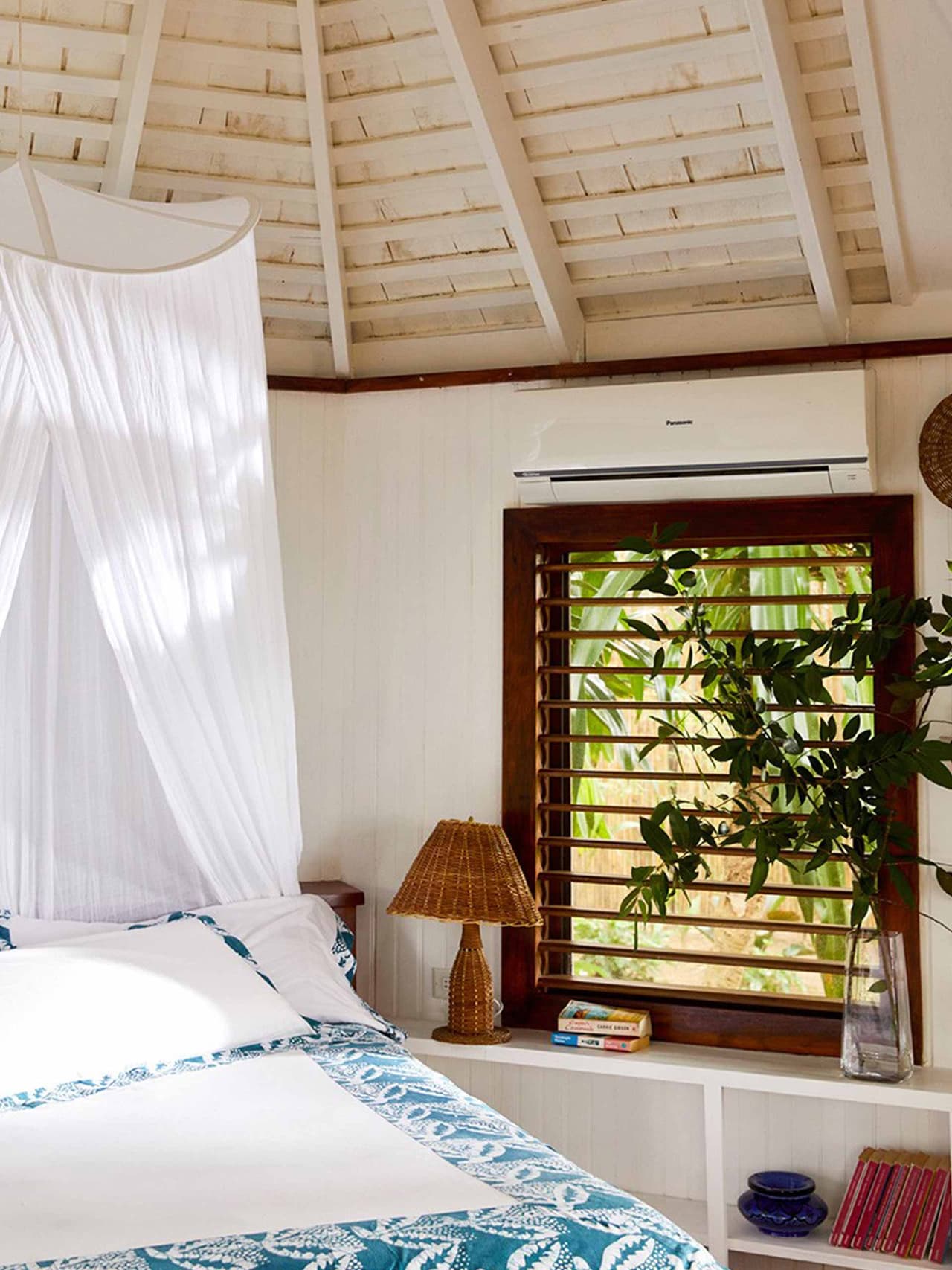 golden-eye-1 Image: GoldenEye, Jamaica