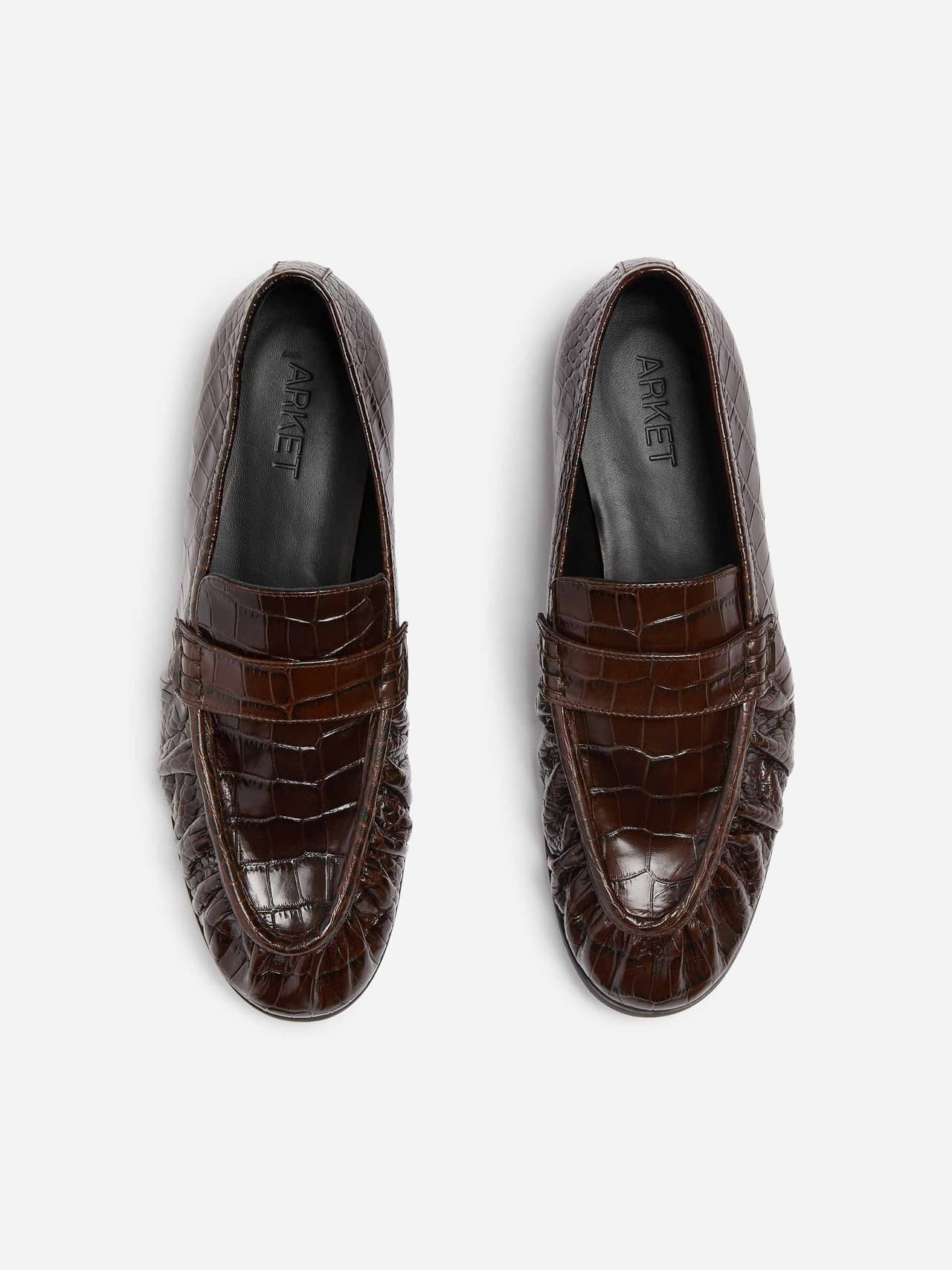 hp-arket-leather-loafers