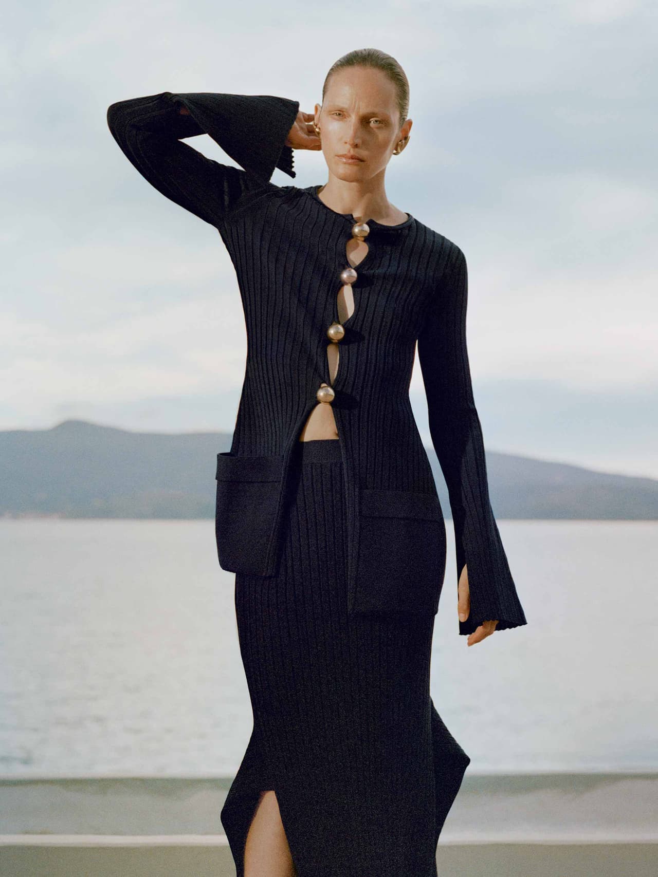 nap-startingtofall-holding-4