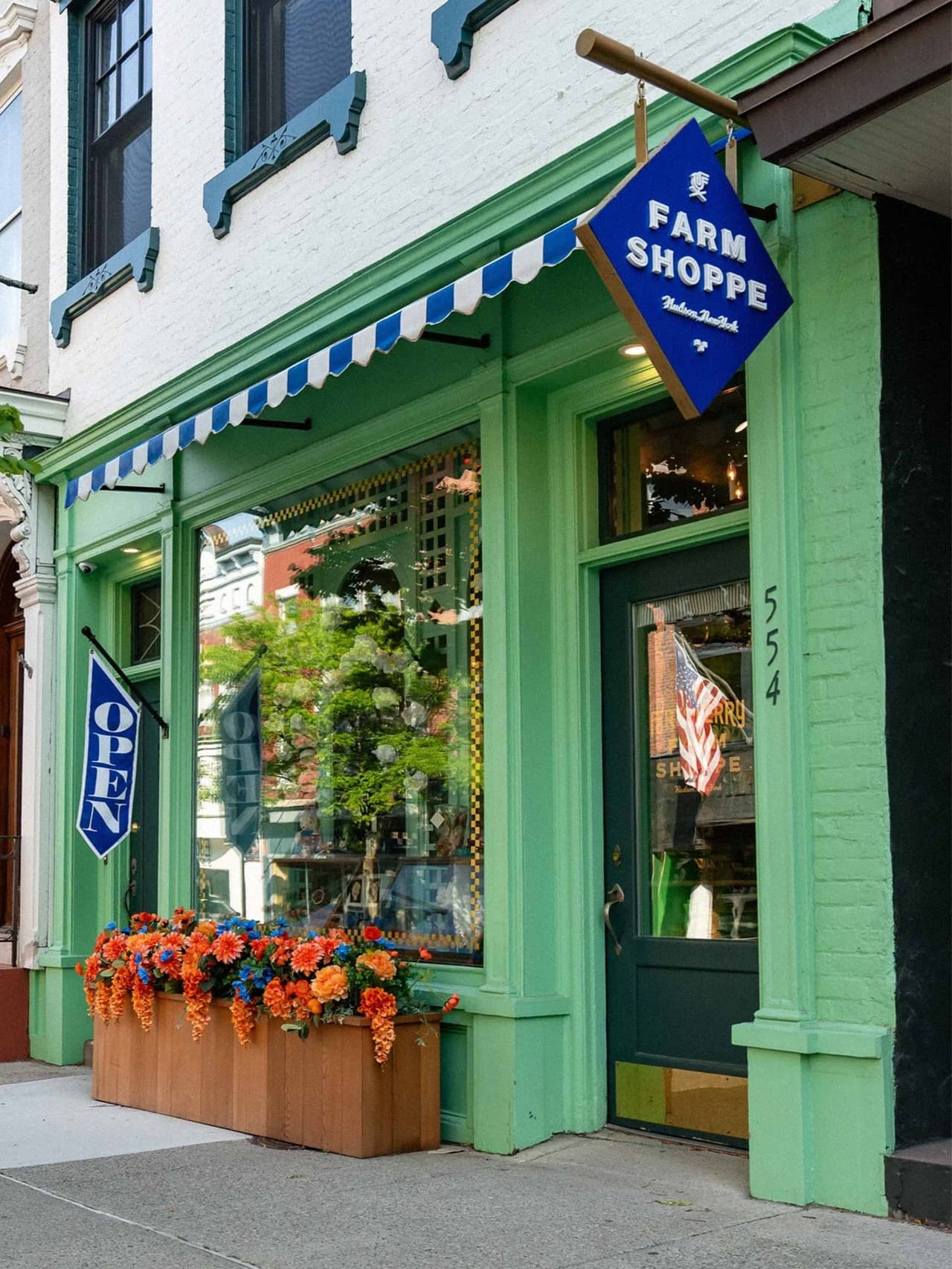 Farm-Shoppe Image: Forts Ferry Farm Shoppe