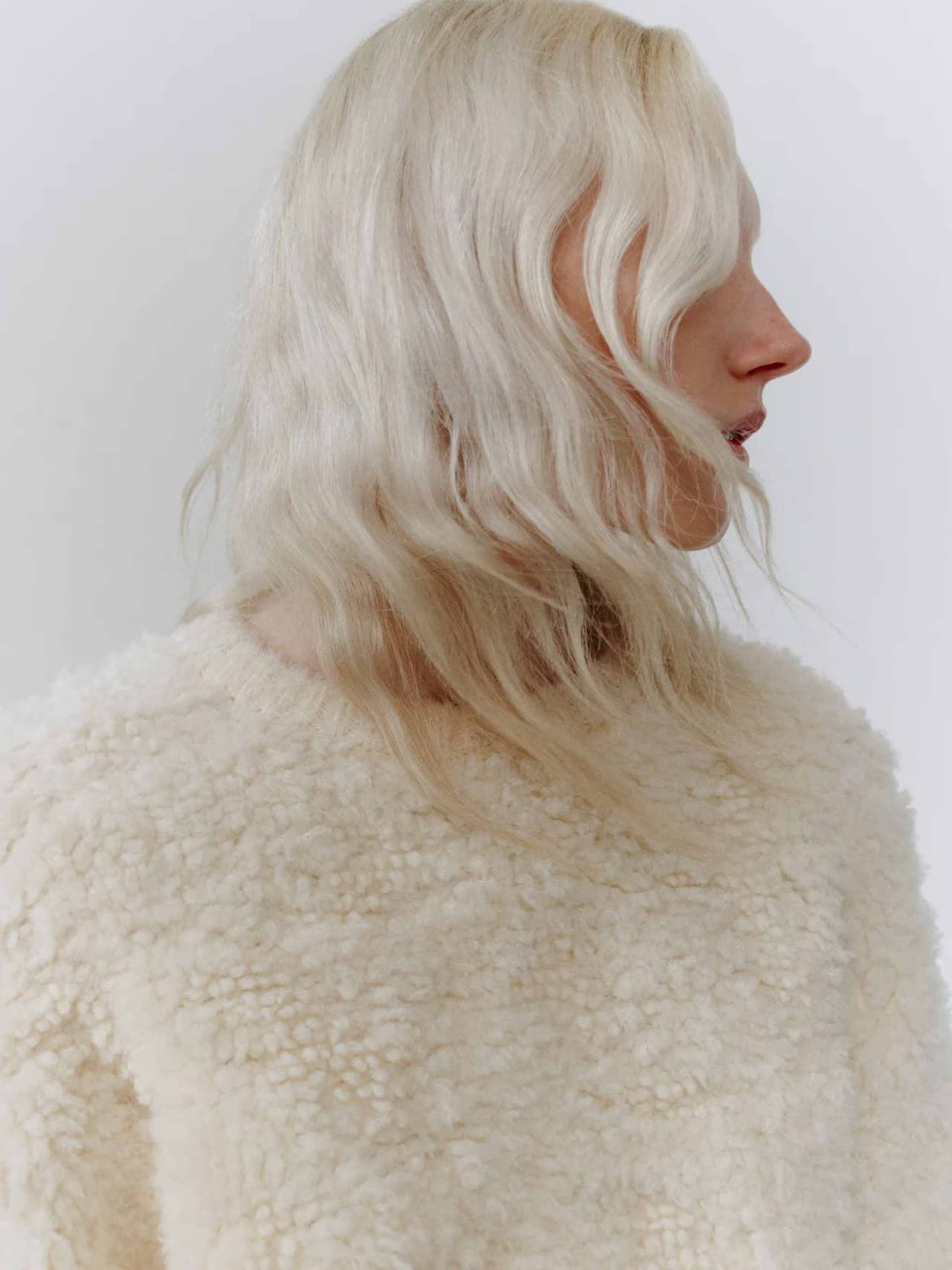 cloudancer-holding-other-stories Image: & Other Stories